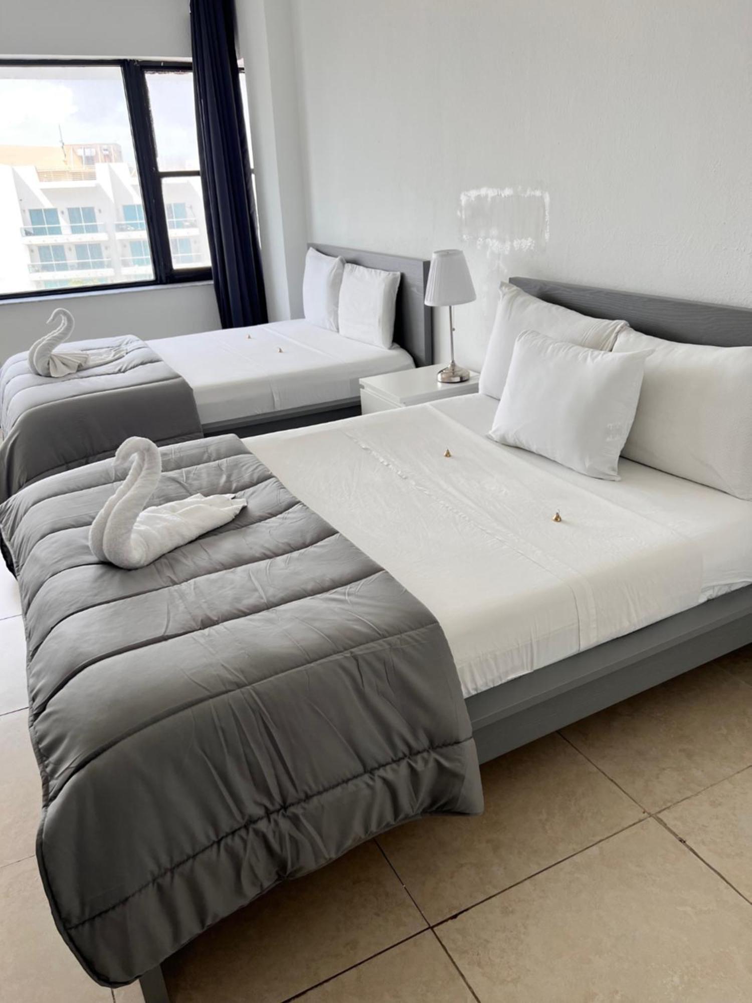 Ocean Front Units At Miami Beach Exterior foto